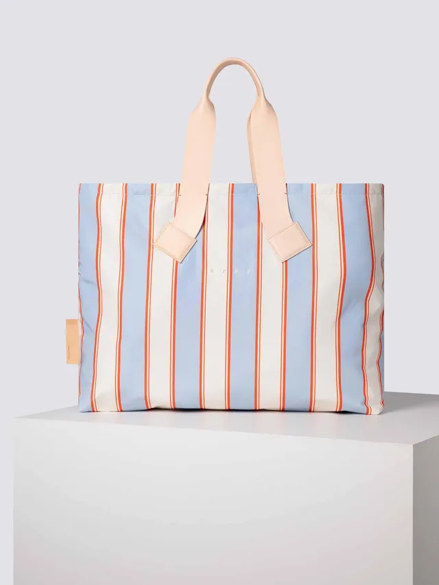 bree-the-out-of-office-roam-tote-xl-gro-e-unisex-shopper-tote-mit-organizer-f-r- image 1