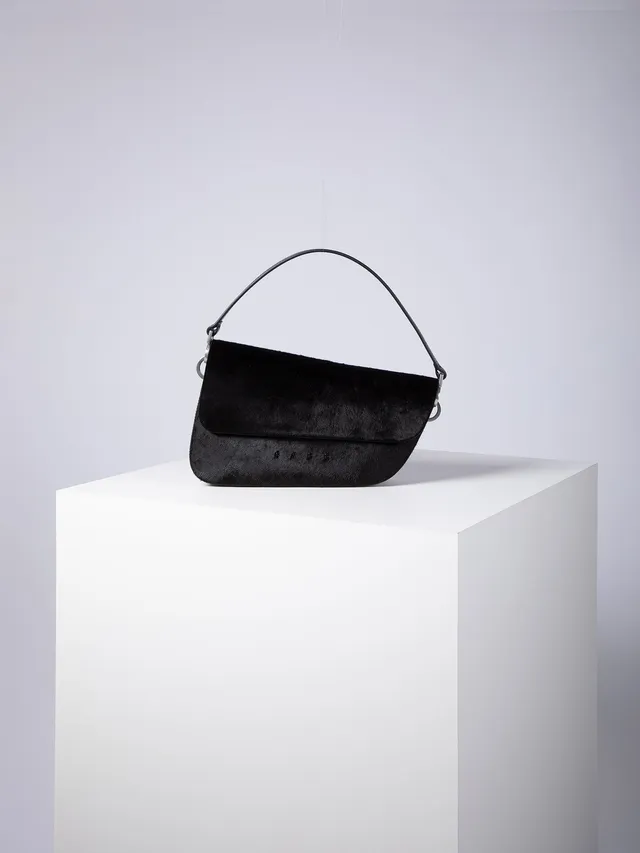 bree-the-icons-intra-flapbag-m1-unisex-umh-ngetasche-aus-rindsleder-mit-klappenv image 1