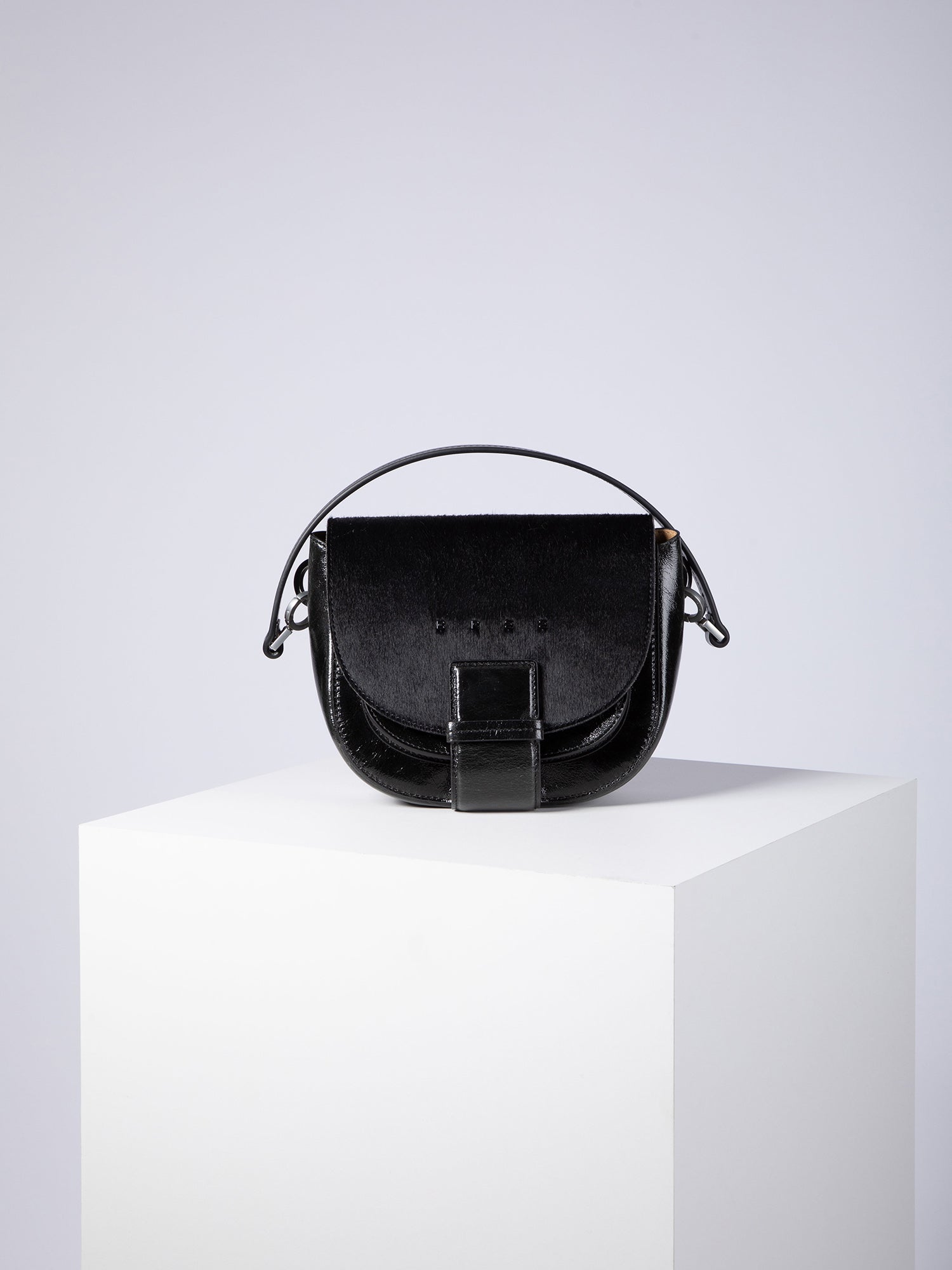bree-the-icons-ladytop-flapbag-s2-umh-ngetasche-aus-90-rindsleder-unisex image 1