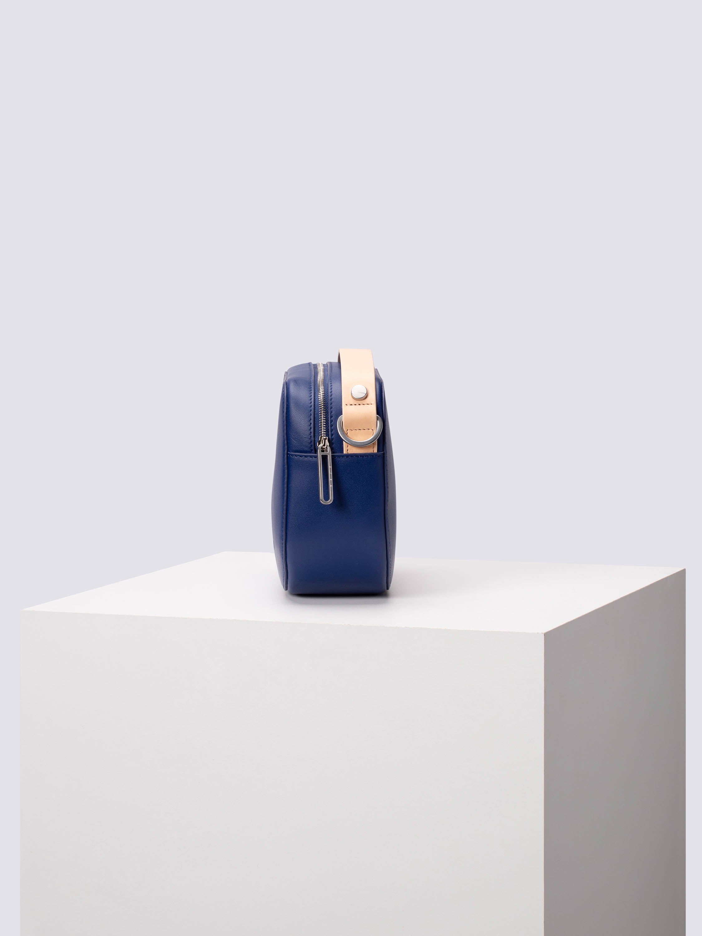 bree-the-icons-cube-shoulderbag-s-schultertasche-rindsleder-futternlos-unisex image 3