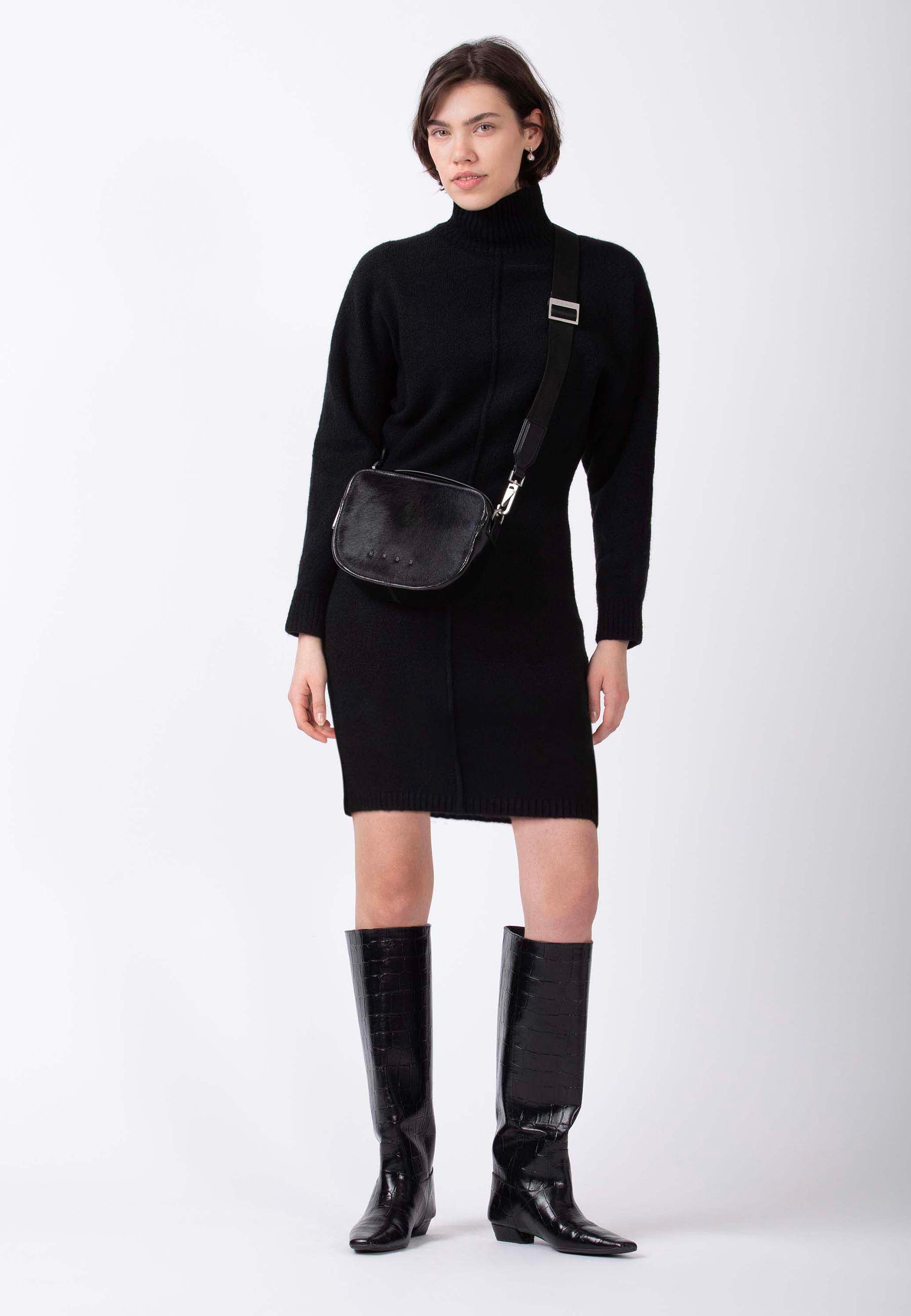 bree-the-icons-cube-shoulderbag-s2-kuhfell-rindsleder image 2