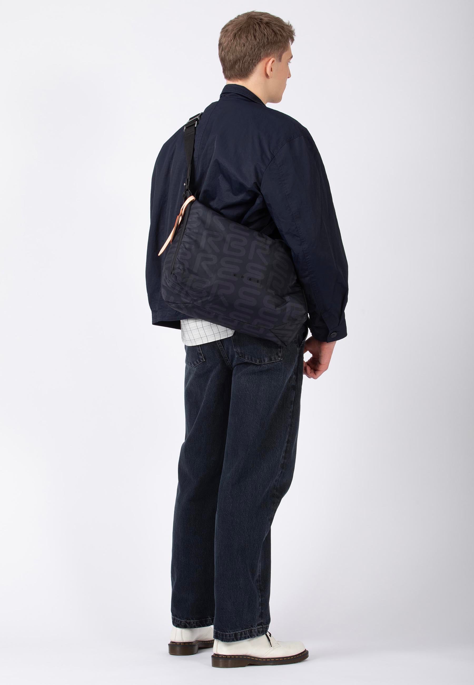 bree-the-everydays-charlie-hobo-bag-l-unisex-hobo-bag-aus-nylon-mit-leder-anteil image 3