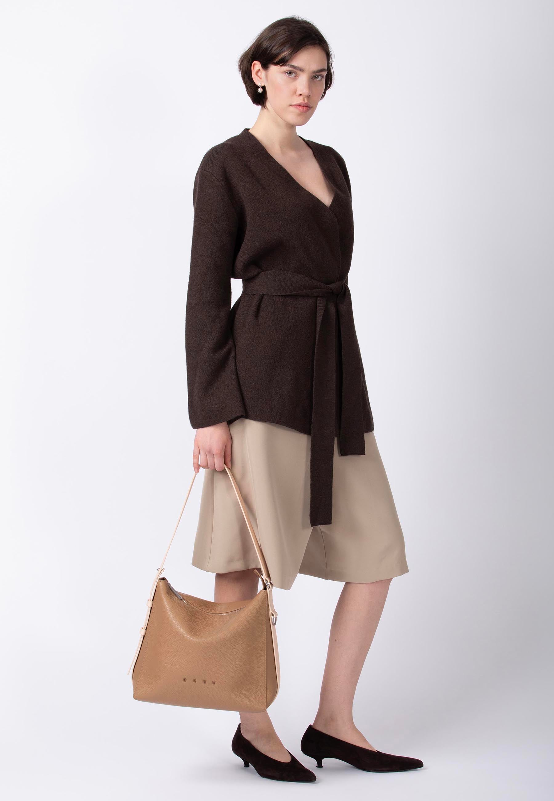 bree-the-statements-charlie-hobo-bag-m-unisex-hobo-bag-aus-100-rindsleder-mittle image 2