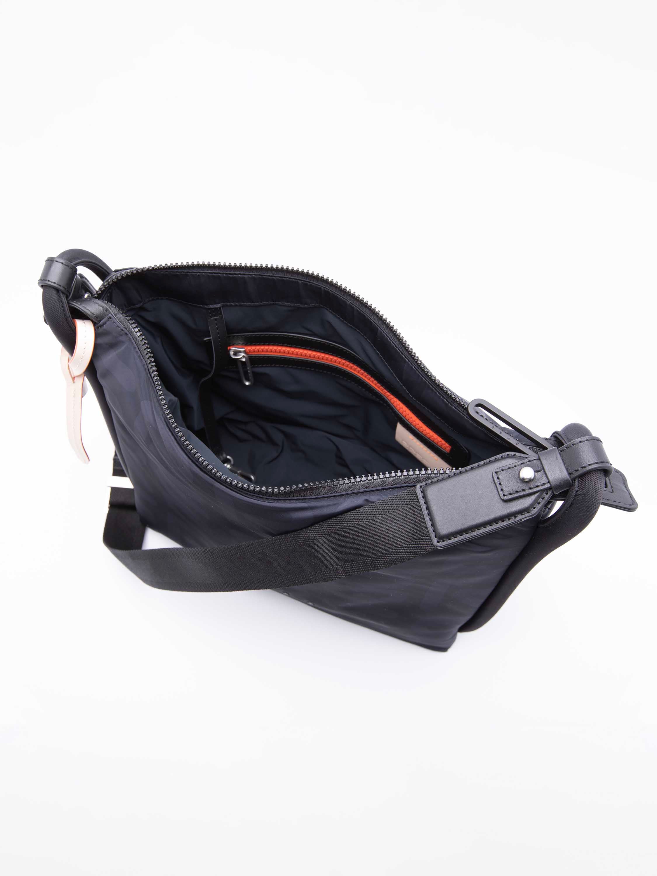 bree-the-everydays-charlie-hobo-m-hobo-bag-aus-polyester-mix-mit-leder-unisex image 5