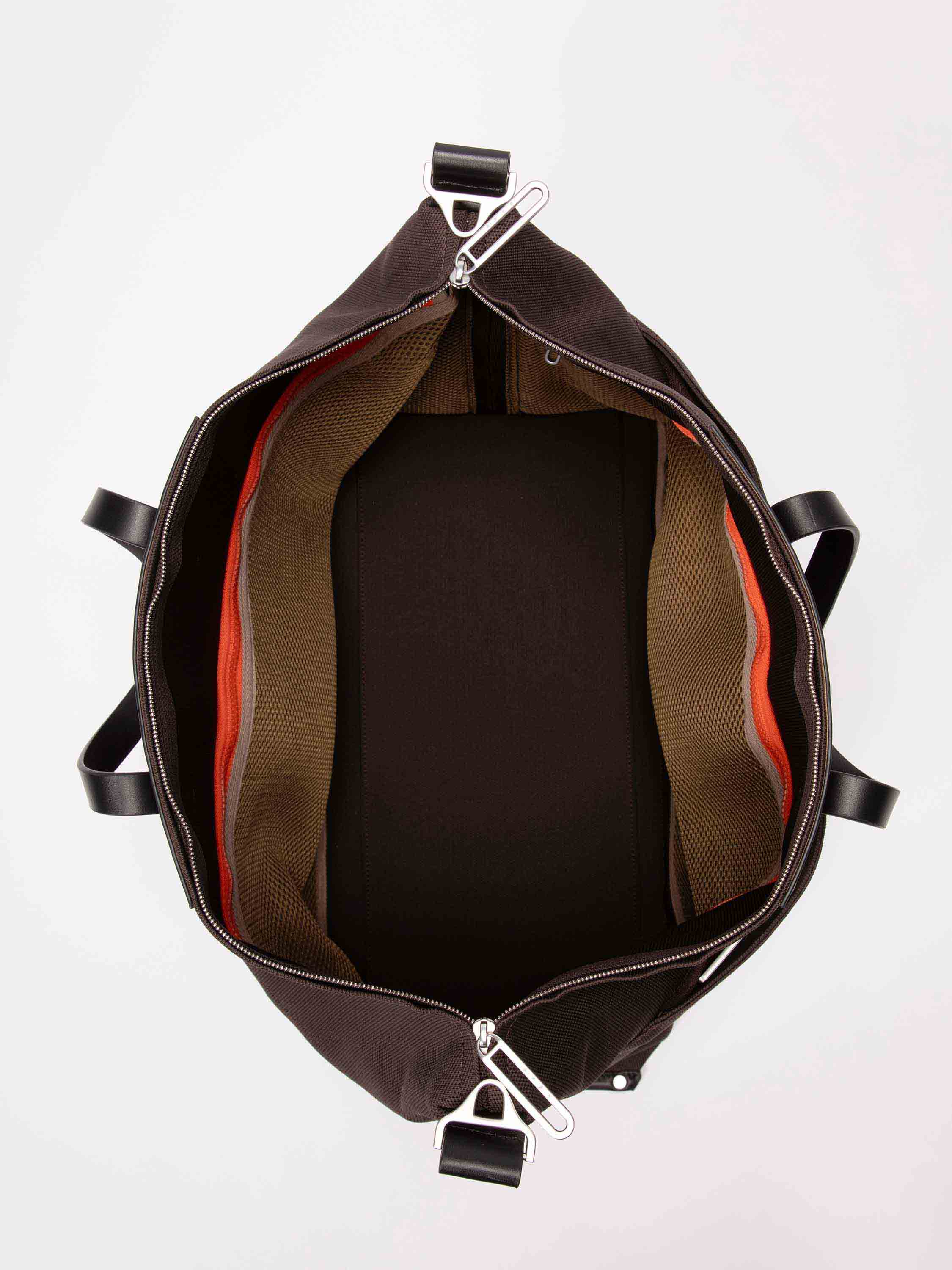 bree-the-essentials-lento-weekender-l-unisex-reisetote-aus-rindsleder-amp-polyes image 4