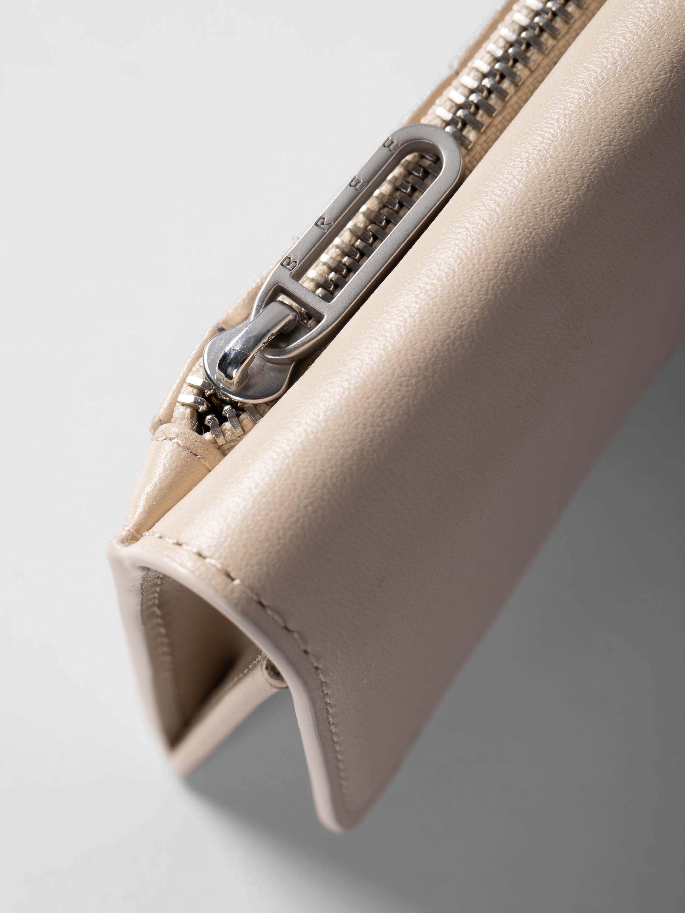 bree-the-icons-intra-purse-s-geldb-rse-aus-100-rindsleder-unisex image 3