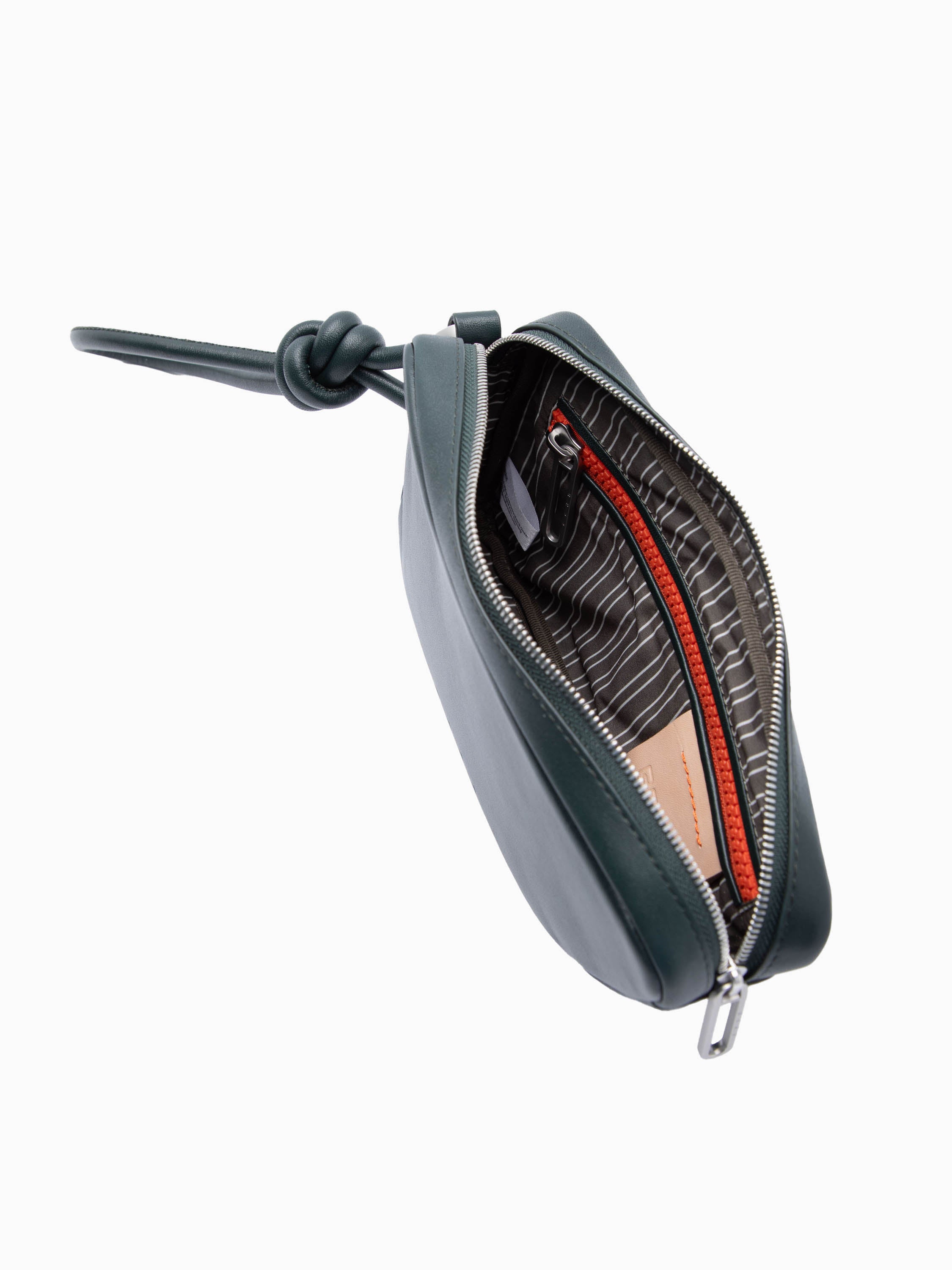 bree-the-icons-verso-pouch-m-rindsleder-kosmetiktasche-unisex image 7