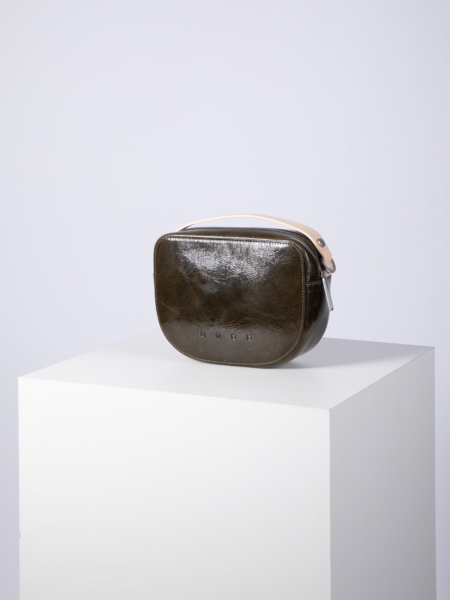 bree-the-icons-cube-shoulderbag-s3-schultertasche-rindsleder-unisex image 1