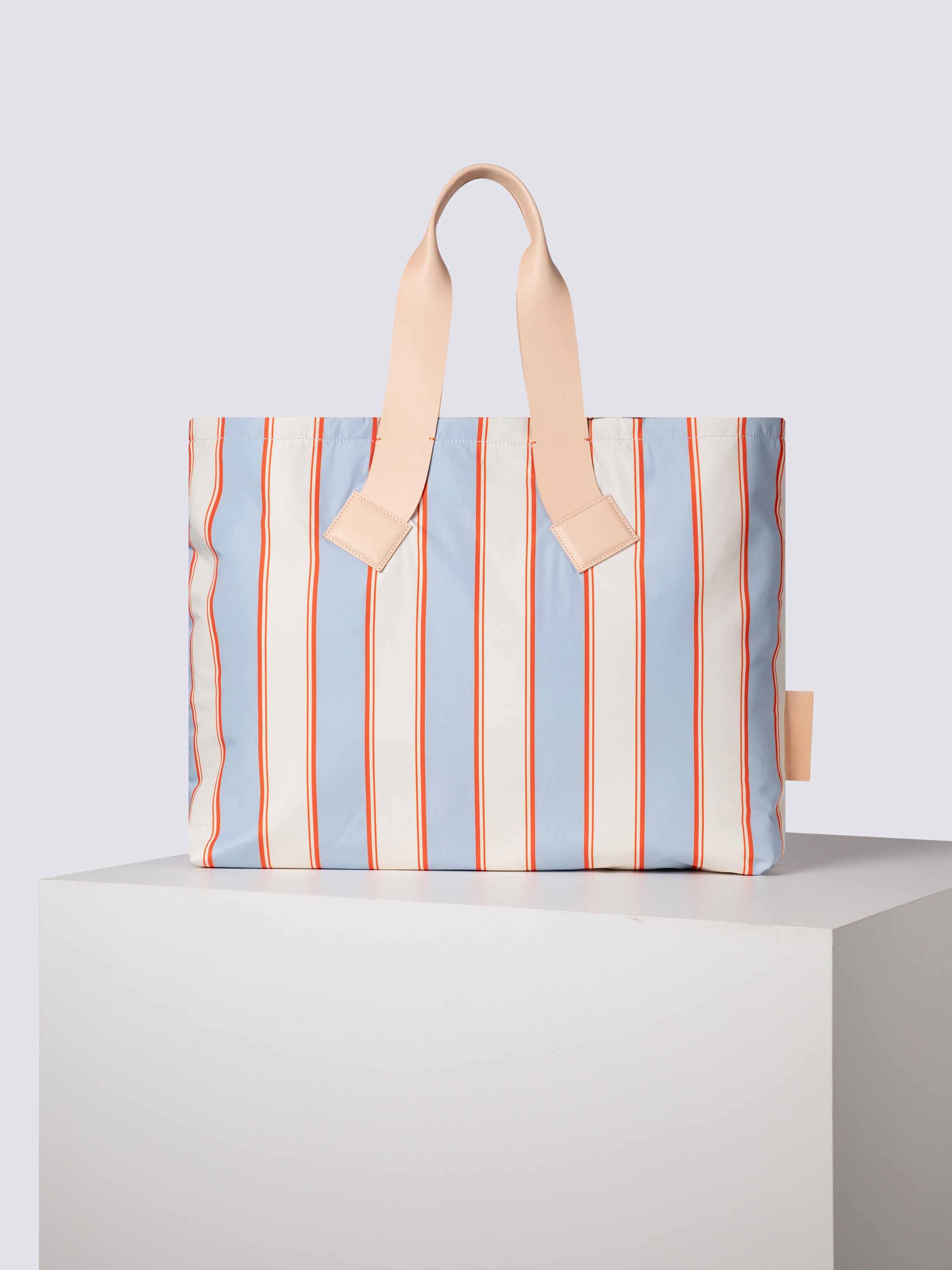 bree-the-out-of-office-roam-tote-xl-gro-e-unisex-shopper-tote-mit-organizer-f-r- image 2