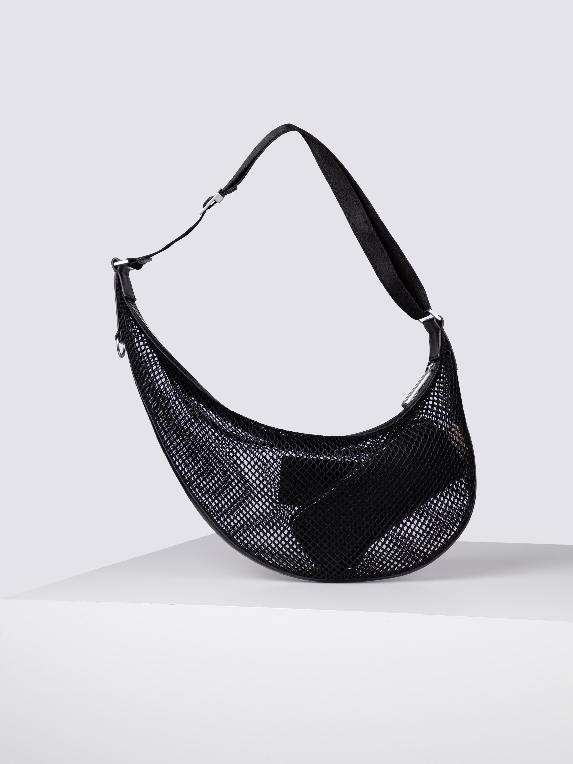 bree-the-airys-hugo-shoulderbag-l-schultertasche-mit-85-polyester-und-leder-unis image 3