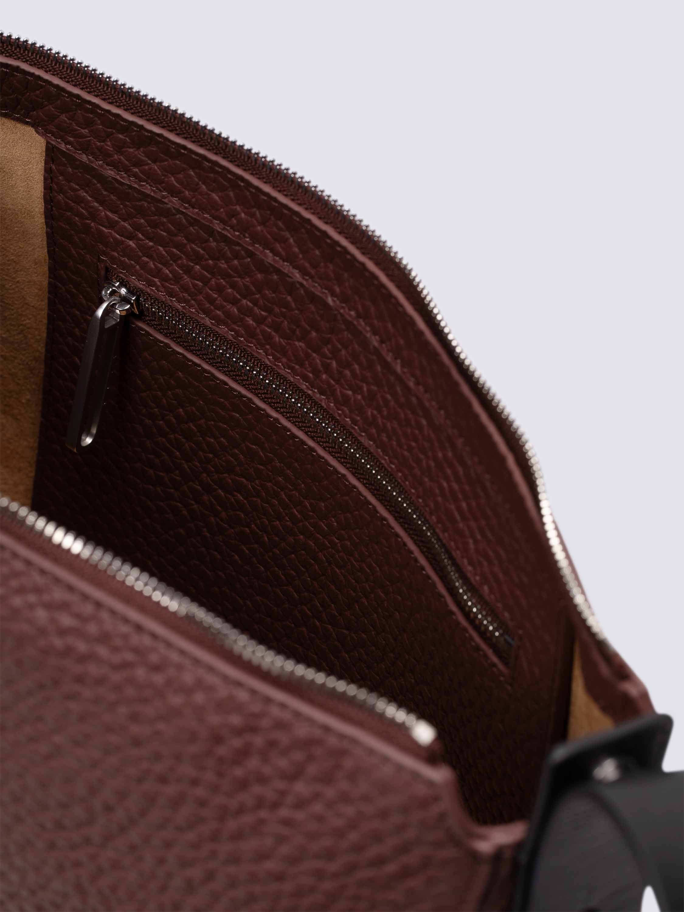 bree-the-statements-charlie-hobo-m2-hobo-bag-aus-100-rindsleder-unisex image 7