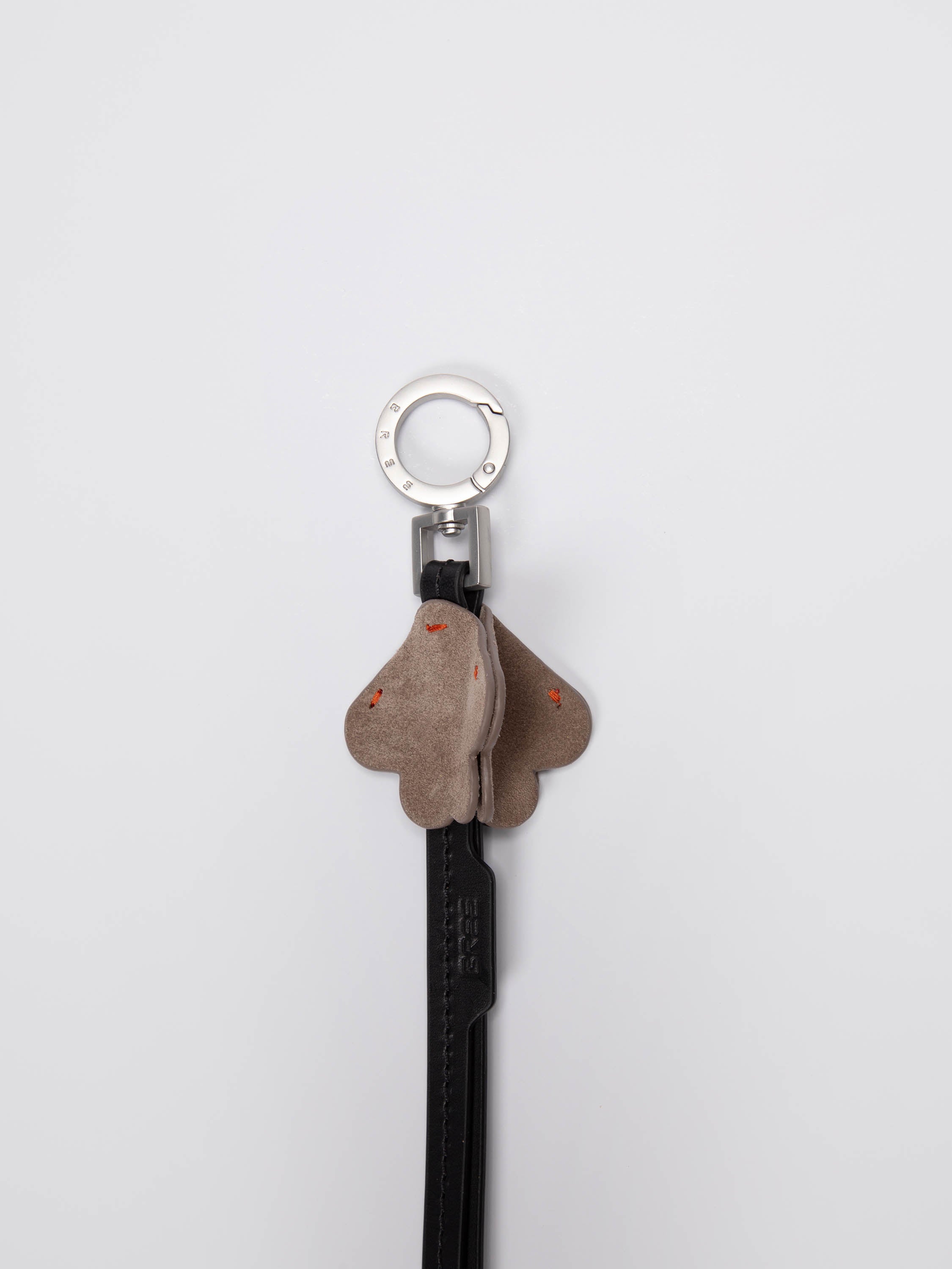 bree-the-system-stemma-key-charm-m-schl-sselanh-nger-aus-100-rindsleder-unisex image 4